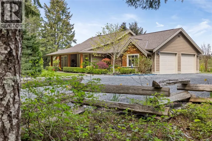 905 Rivers Edge Dr, Nanoose Bay