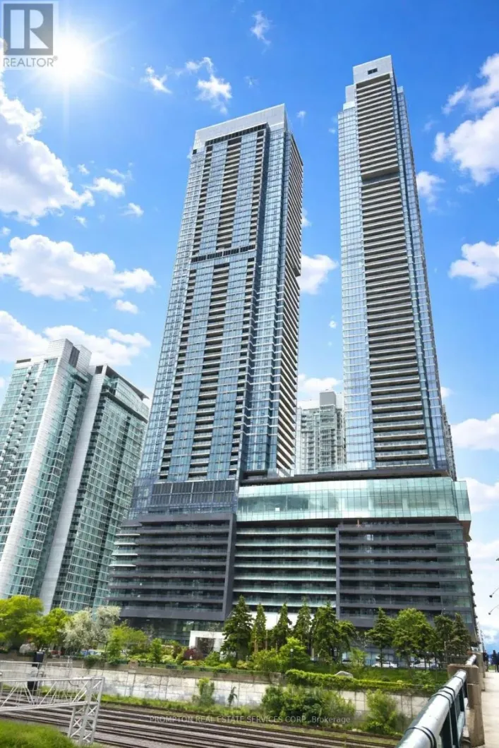 906 - 1 CONCORD CITYPLACE WAY, Toronto