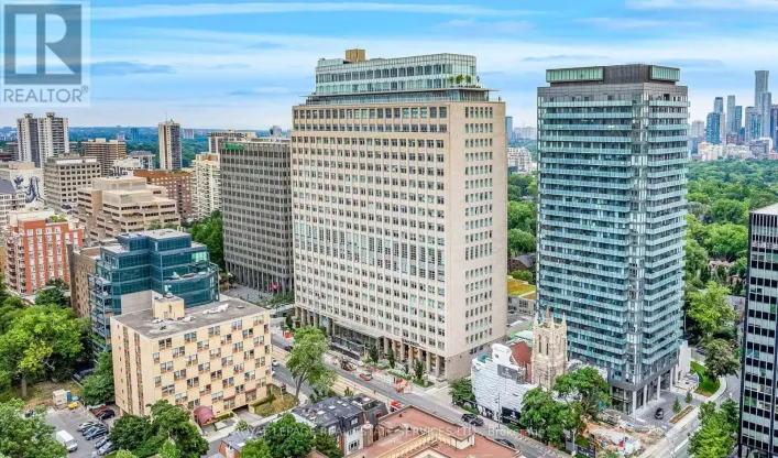 906 - 111 ST CLAIR AVENUE W, Toronto