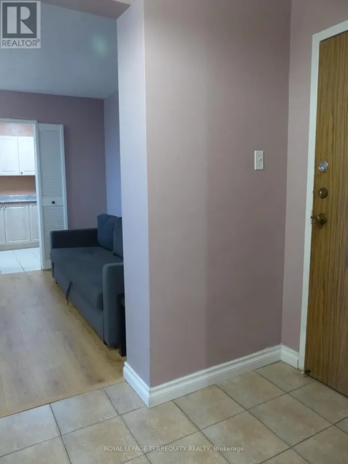 906 - 177 LINUS ROAD, Toronto