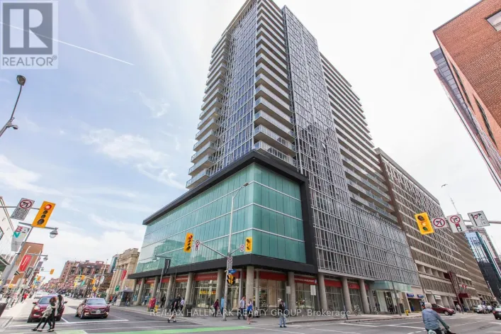 906 - 324 LAURIER AVENUE W, Ottawa