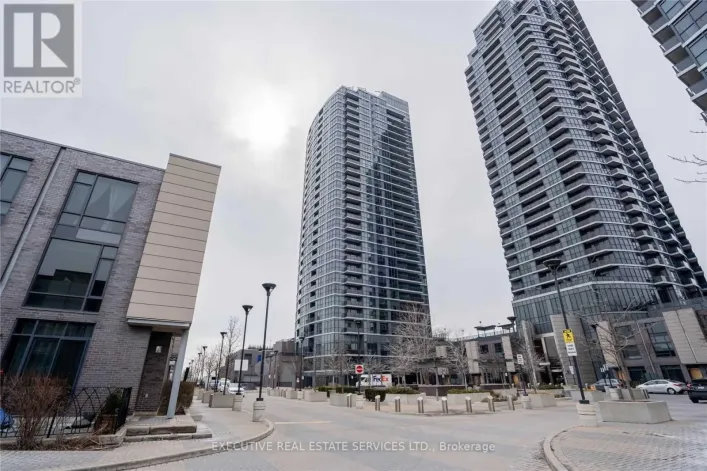 906 - 9 VALHALLA INN ROAD, Toronto