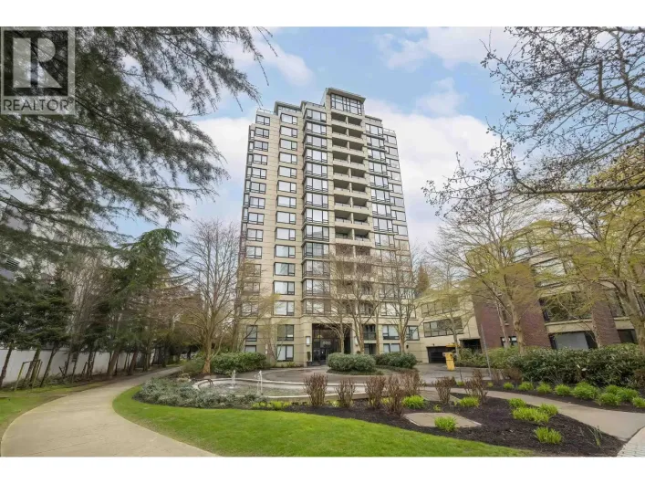 906 9188 HEMLOCK DRIVE, Richmond