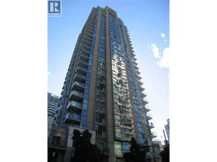 906 928 RICHARDS STREET, Vancouver