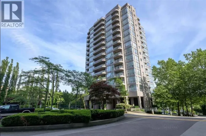 906 9623 MANCHESTER DRIVE, Burnaby