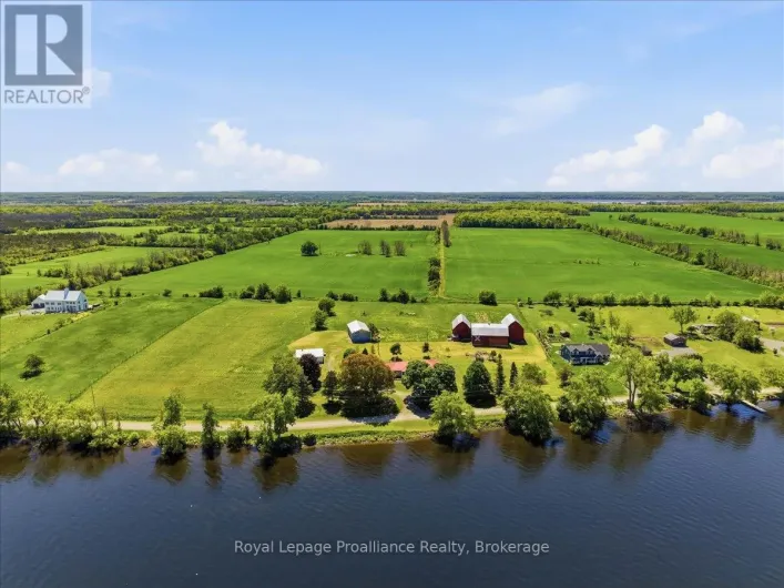 906 N BIG ISLAND ROAD, Prince Edward County