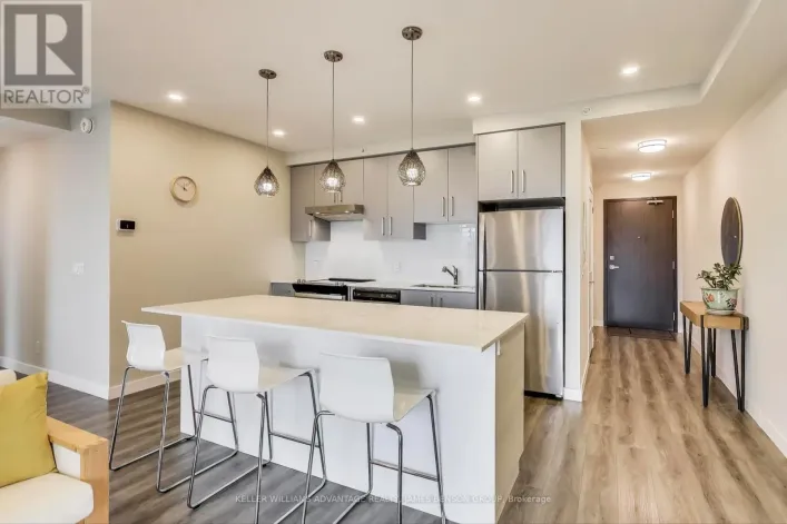 907 - 15 QUEEN STREET S, Hamilton
