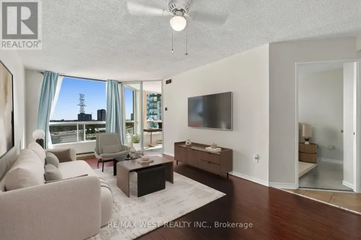 907 - 4470 TUCANA COURT, Mississauga