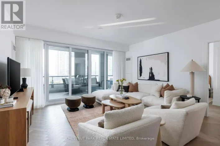 907 - 455 WELLINGTON STREET W, Toronto