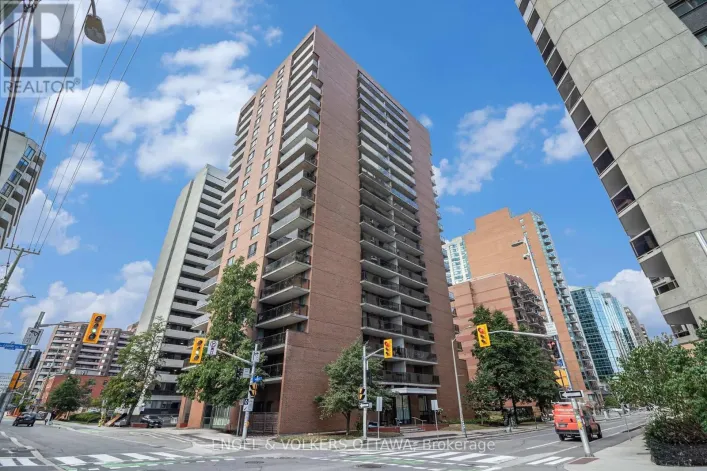 Apartment for sale: 907 - 475 LAURIER AVENUE W, Ottawa