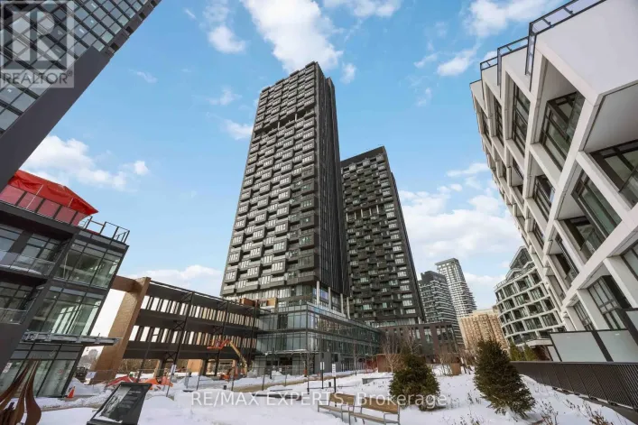 908 - 1 QUARRINGTON LANE, Toronto