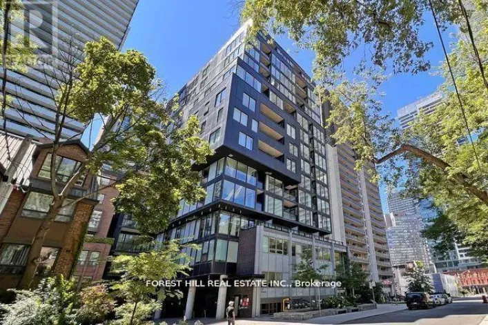 908 - 17 DUNDONALD STREET, Toronto