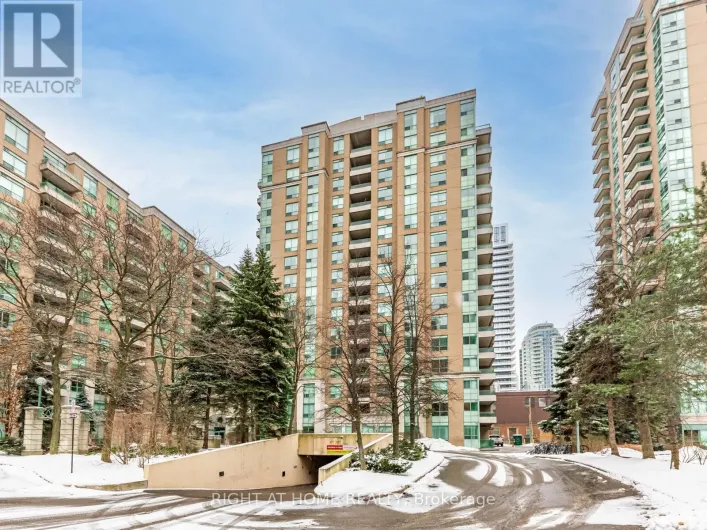 908 - 29 PEMBERTON AVENUE, Toronto