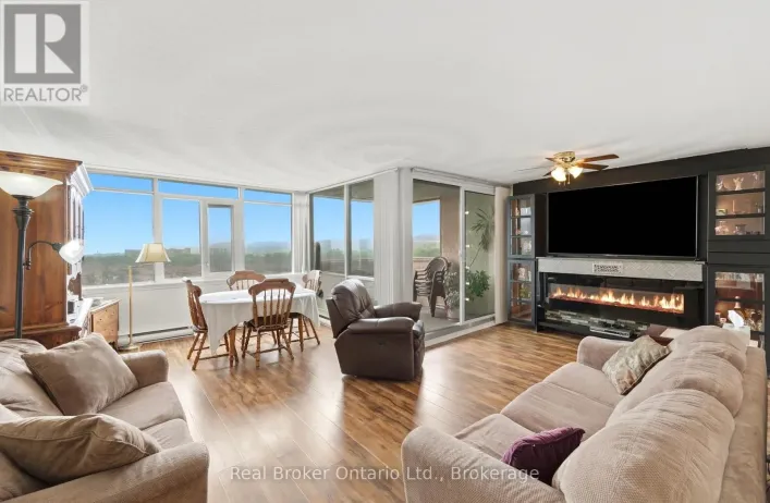 908 - 40 HARRISFORD STREET, Hamilton
