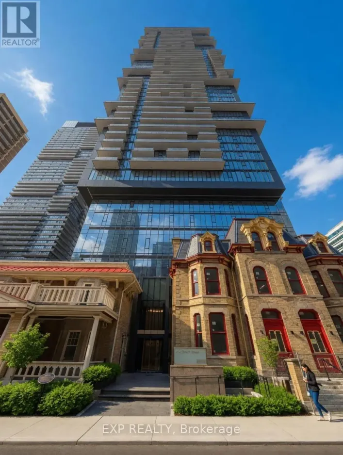 908 - 634 CHURCH STREET, Toronto