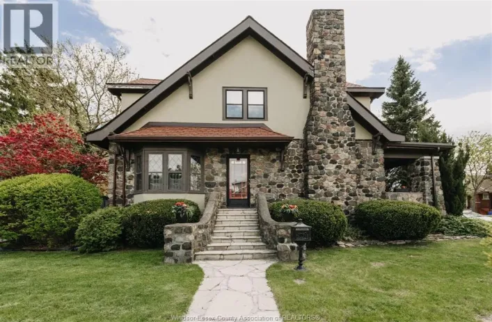908 Dawson ROAD, Windsor