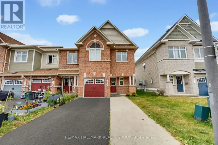 Row / Townhouse for sale: 908 TORINO TERRACE, Ottawa