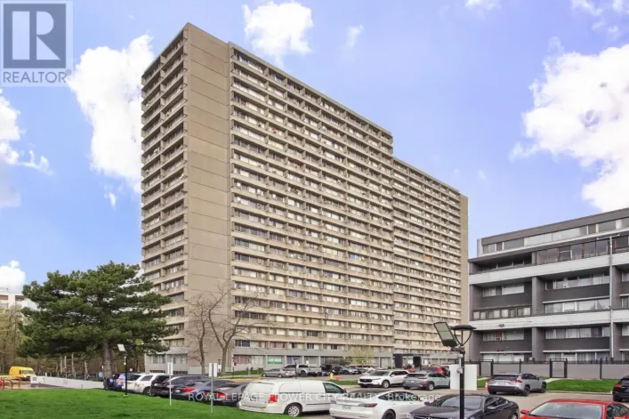 909 - 10 SUNNY GLEN WAY, Toronto