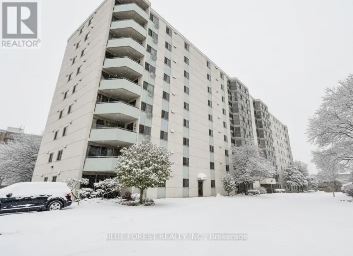 909 - 127 BELMONT DRIVE, London South