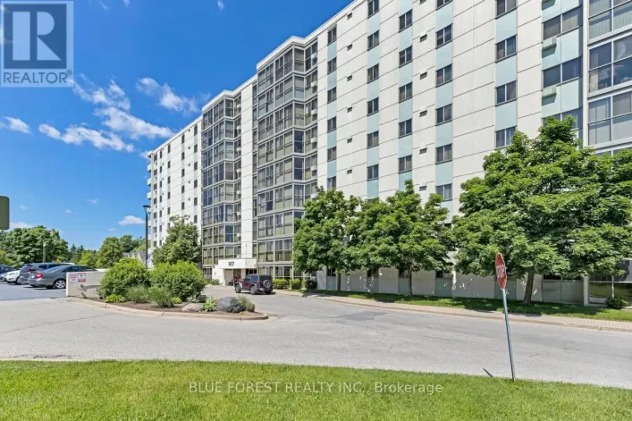 909 - 127 BELMONT DRIVE, London South