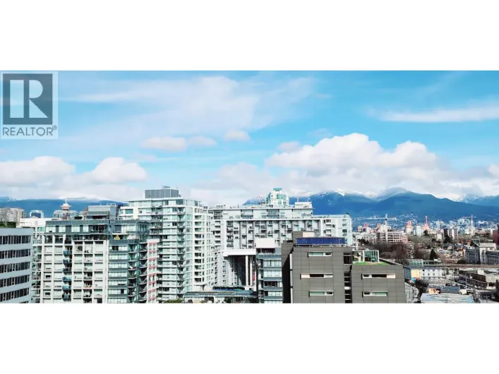 909 180 E 2ND AVENUE, Vancouver