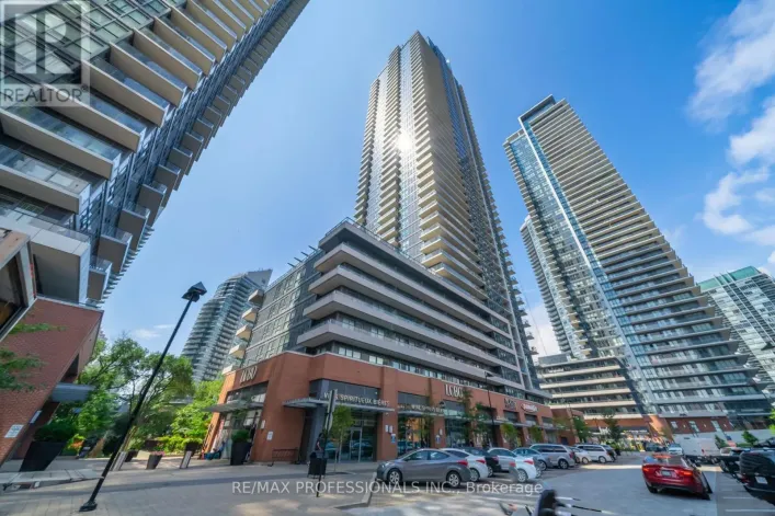 909 - 2220 LAKE SHORE BOULEVARD W, Toronto