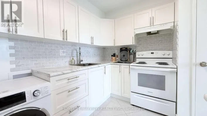 909 - 4645 JANE STREET, Toronto