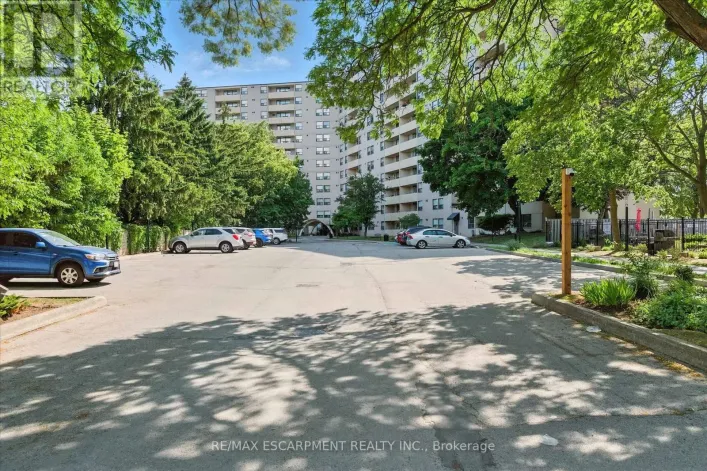 909 - 700 DYNES ROAD, Burlington