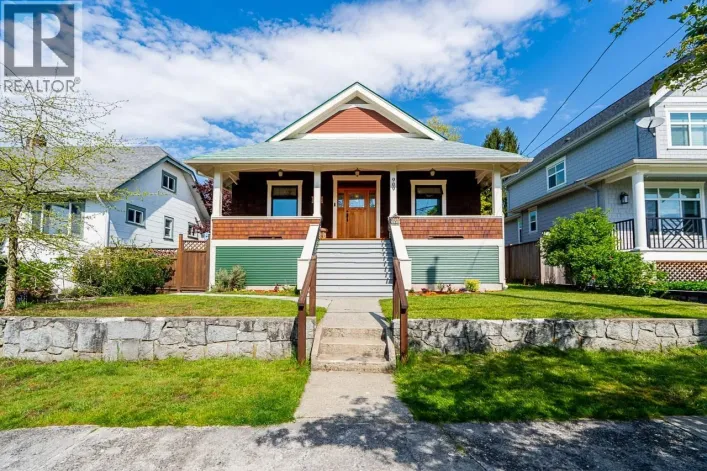 909 DUBLIN STREET, New Westminster