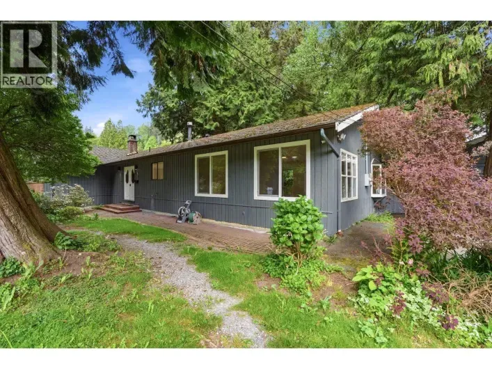 909 SEYMOUR BOULEVARD, North Vancouver