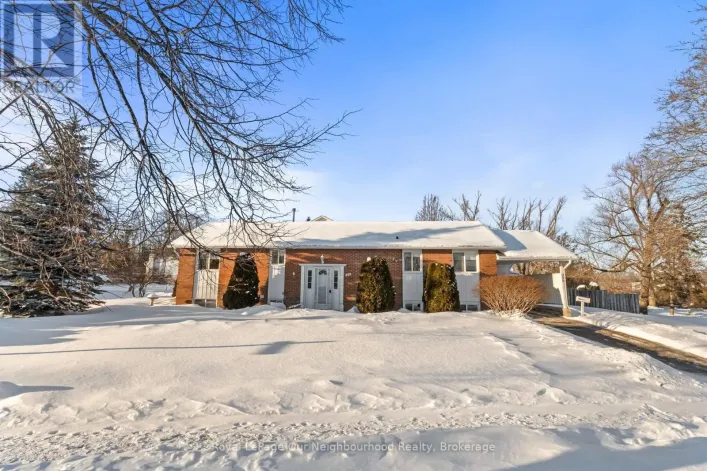 909 WHITEFIELD DRIVE, Peterborough