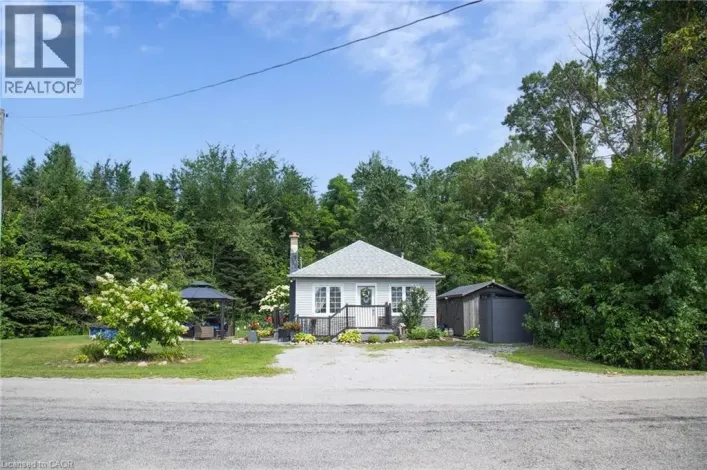 House for sale: 909 WINDHAM RD 13 Road, Simcoe