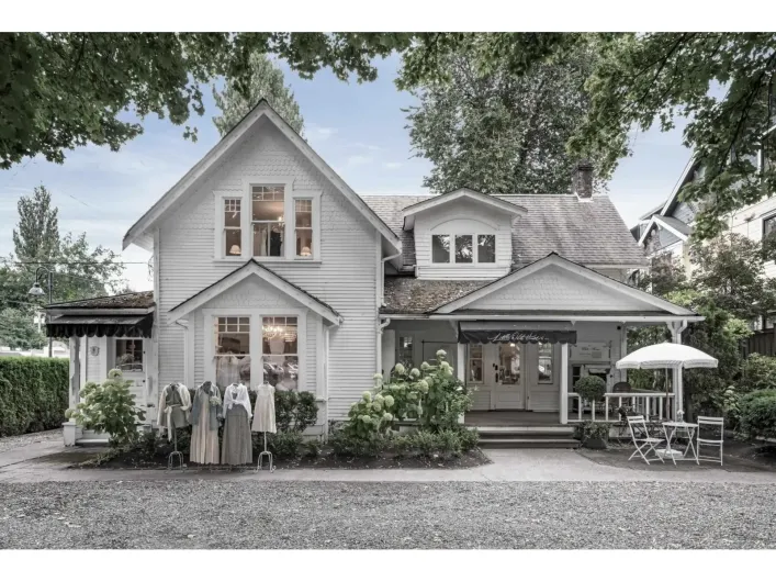 9090 GLOVER ROAD, Langley