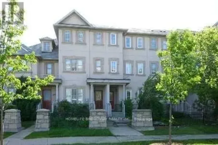 9091 YONGE STREET, Richmond Hill