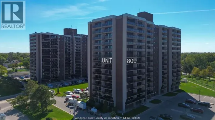 9099 RIVERSIDE DRIVE East Unit# 809W, Windsor