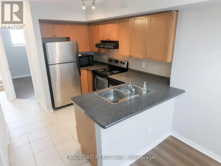 91 - 65 TURNTABLE CRESCENT, Toronto