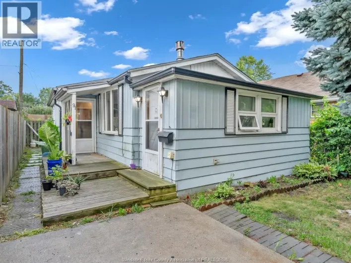 91 BALACLAVA STREET South, Amherstburg