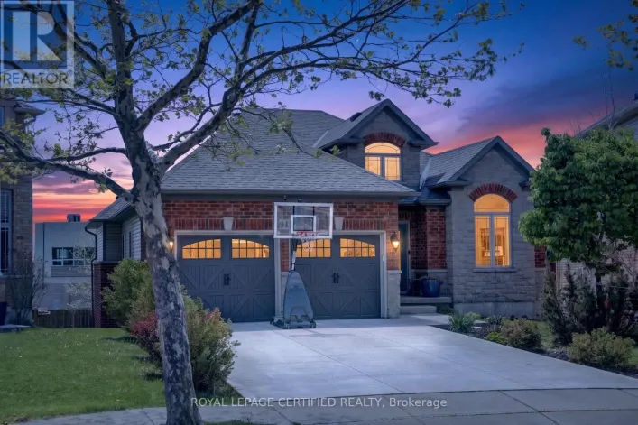 House for sale: 91 CANDLEWOOD DRIVE, Hamilton