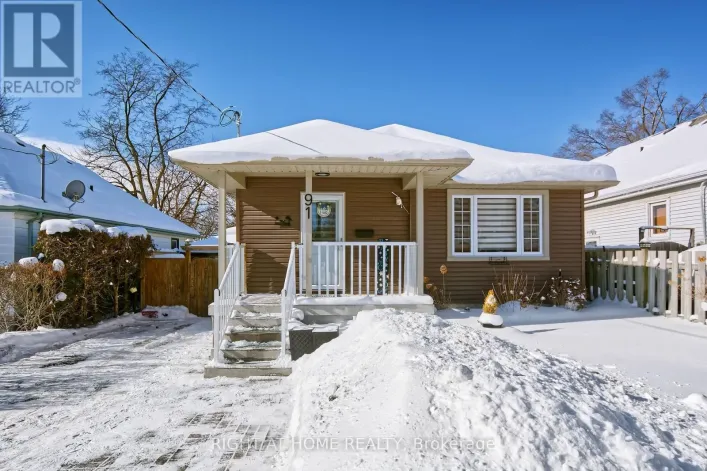 91 ELGIN STREET, London East