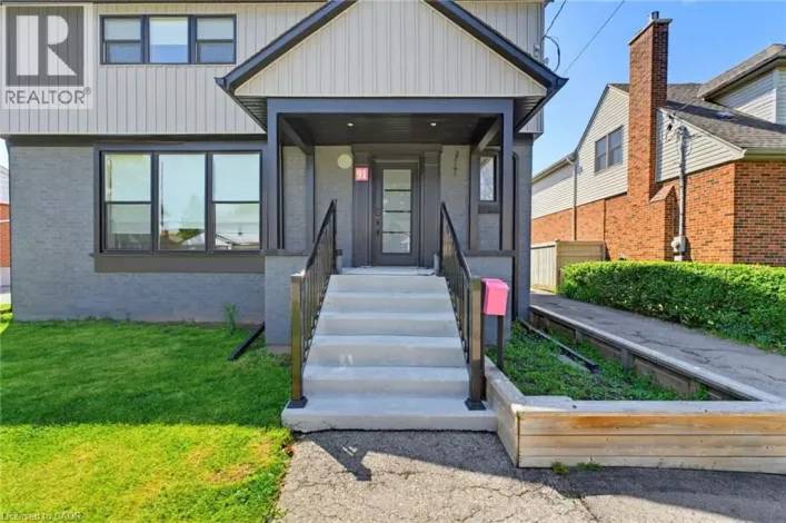 91 FIRST Street N, Stoney Creek