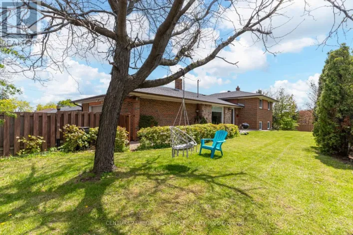 91 GOLFDOWN DRIVE, Toronto