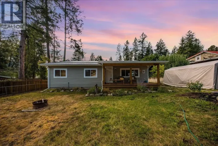 91 HOLMES Road, Christina Lake