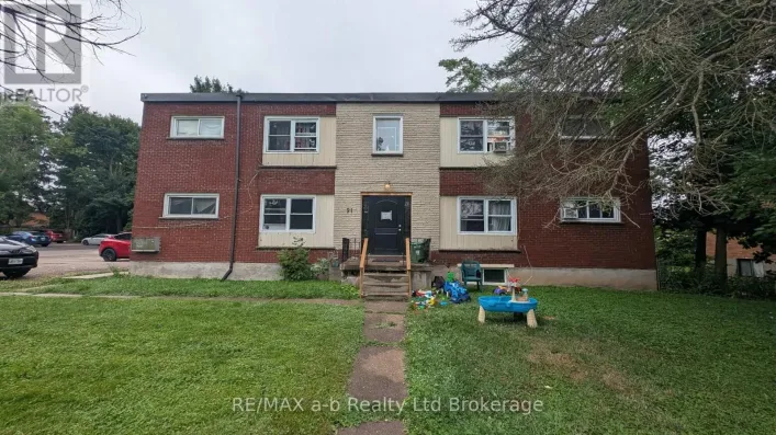 91 KING EDWARD AVENUE, London South