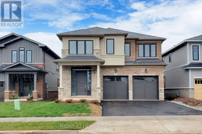 91 STARFIRE CRESCENT, Hamilton