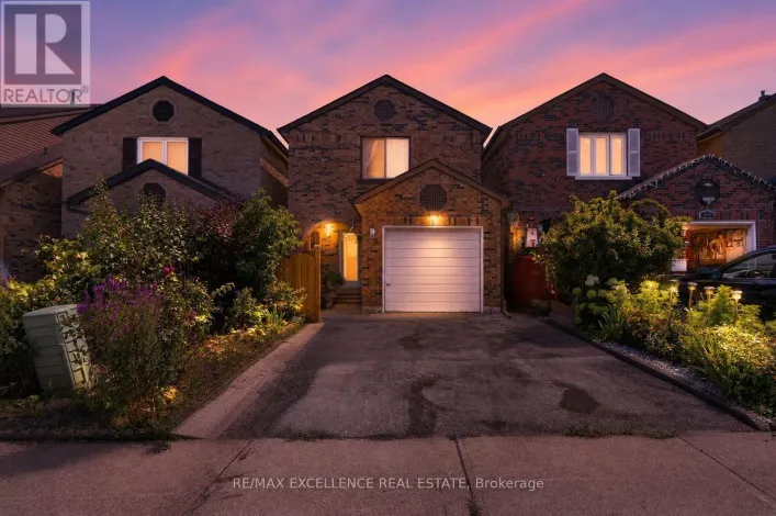 91 WOOLENSCOTE CIRCLE, Toronto