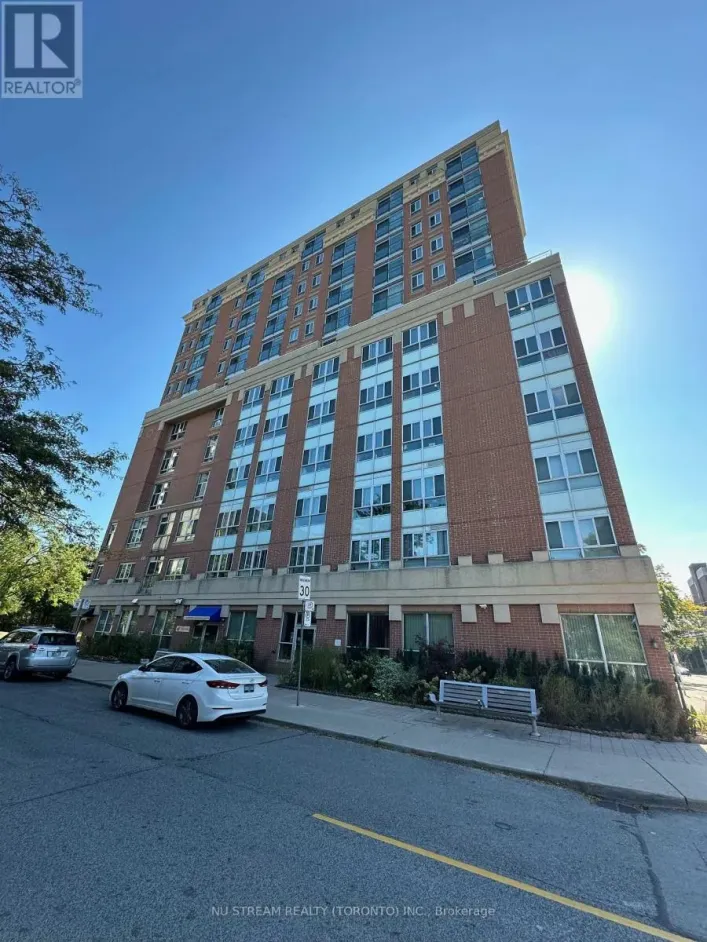 910 - 15 MAPLEWOOD AVENUE, Toronto