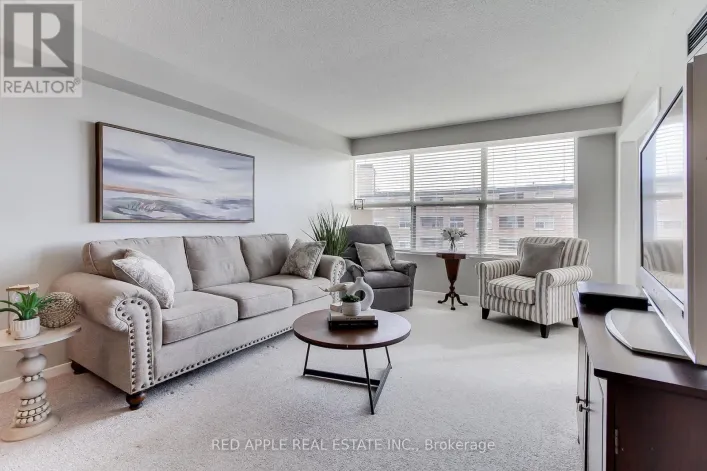 910 - 250 DAVIS DRIVE, Newmarket