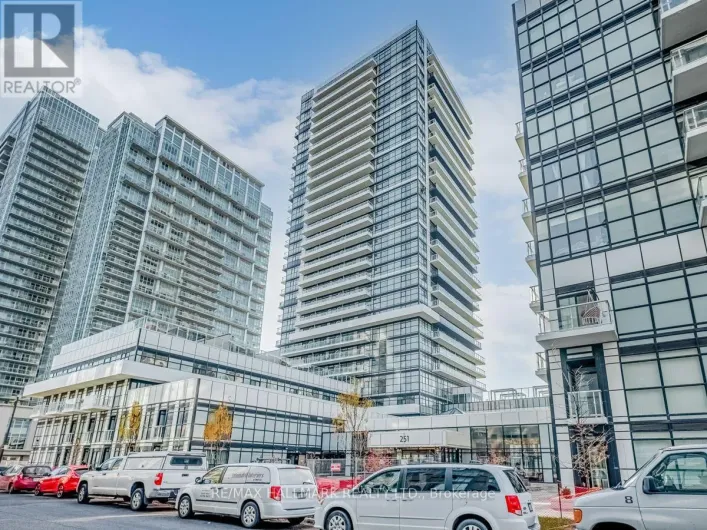 910 - 251 MANITOBA STREET, Toronto