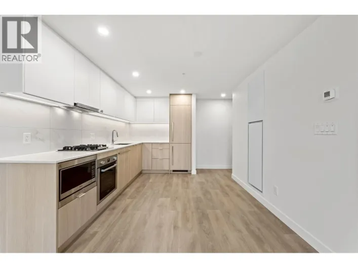 910 308 ALDERSON AVENUE, Coquitlam