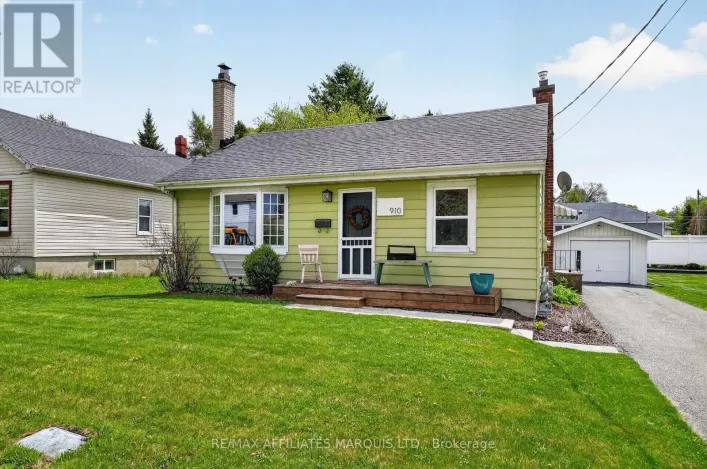 910 LEONARD AVENUE, Cornwall